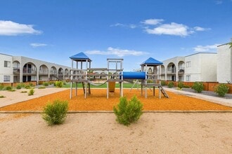 The Tallows at Peoria in Peoria, AZ - Foto de edificio - Building Photo