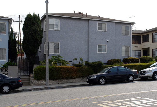 1036 N Market St in Inglewood, CA - Foto de edificio - Building Photo