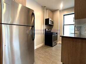 184 Nagle Ave in New York, NY - Foto de edificio - Building Photo