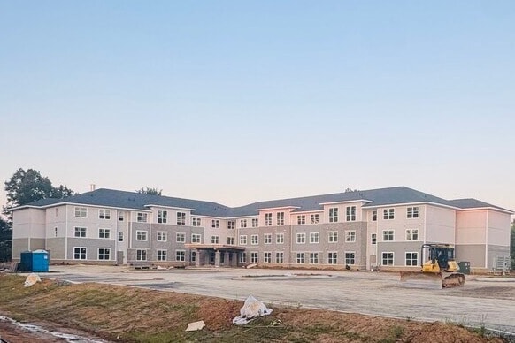 Bee Creek Crossing in Murray, KY - Foto de edificio