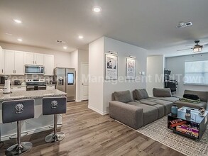 5632 Shore Point Trl in Fort Worth, TX - Building Photo - Building Photo