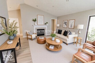 14610 Village Park E Dr in Carmel, IN - Building Photo - Building Photo
