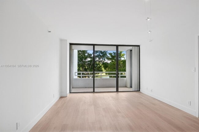 20225 NE 34th Ct in Aventura, FL - Building Photo - Building Photo