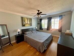 1515 E Broward Blvd in Fort Lauderdale, FL - Foto de edificio - Building Photo