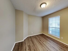 4353 Metronome Dr in Grand Prairie, TX - Building Photo - Building Photo