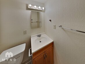 1844 La Porte Ave, Unit 2 in San Jose, CA - Foto de edificio - Building Photo