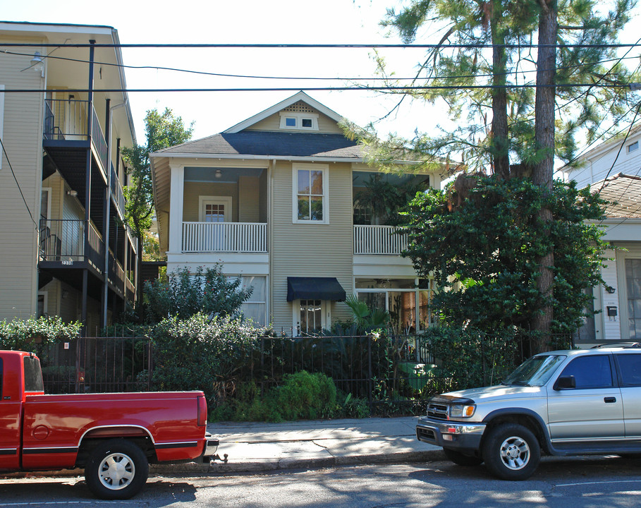 2342 Magazine St in New Orleans, LA - Foto de edificio