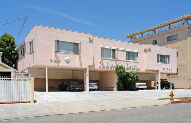 465 S Le Doux Rd in Los Angeles, CA - Building Photo - Building Photo