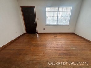 2828 Idlewild Blvd NE in Roanoke, VA - Building Photo - Building Photo