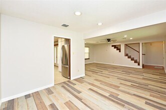 1811 Laurel Oaks Dr in Richmond, TX - Building Photo - Building Photo