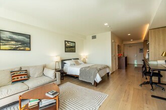 2238 Market St in San Francisco, CA - Building Photo - Building Photo