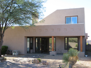 97 S Shadow Creek Pl in Tucson, AZ - Building Photo - Building Photo