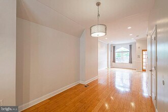 2135 S 16th St in Philadelphia, PA - Building Photo - Building Photo