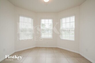 2617 SW 9th Pl in Cape Coral, FL - Building Photo - Building Photo