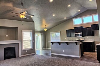 12573 W Peak View St in Boise, ID - Building Photo - Building Photo