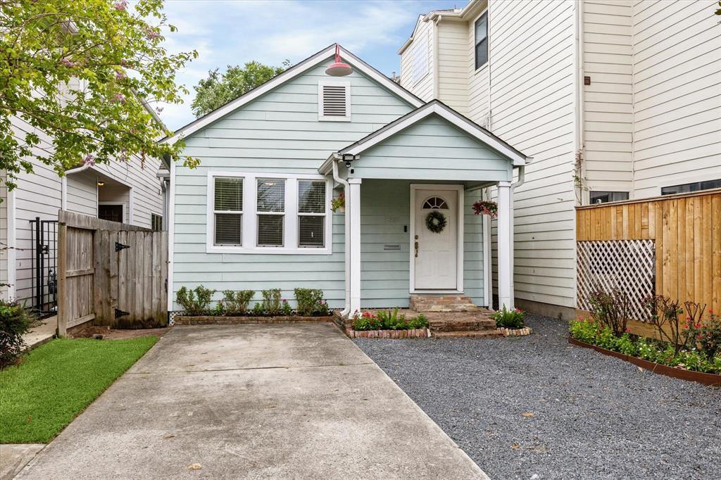 838 W 26th St in Houston, TX - Building Photo