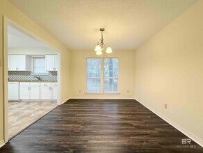 233 Ridgewood Dr in Daphne, AL - Building Photo - Building Photo