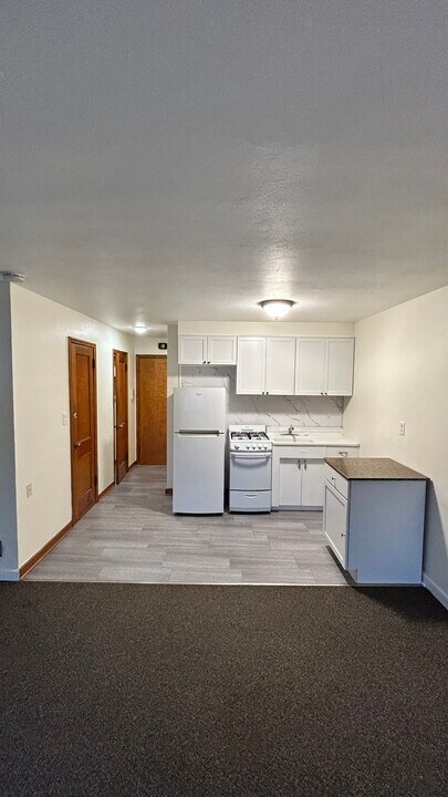 1225 St Clair Ave in St. Paul, MN - Building Photo