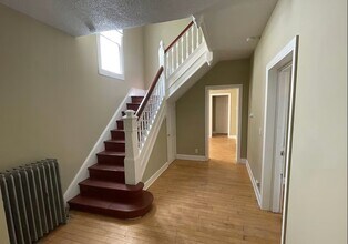 1121 7th St SE in Minneapolis, MN - Foto de edificio - Building Photo