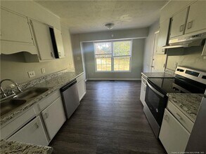 6516 Senator Dr in Fayetteville, NC - Building Photo - Building Photo
