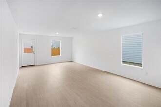 725 Wagtail Dr in Princeton, TX - Building Photo - Building Photo