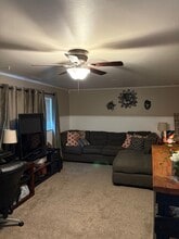 1606 McKay Way in Colorado Springs, CO - Foto de edificio - Building Photo