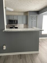 2406 Autumn Harvest Ct, Unit 102 in Odenton, MD - Building Photo - Building Photo