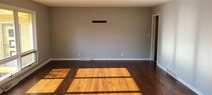 607 Willow Ln in Geneva, IL - Building Photo - Building Photo