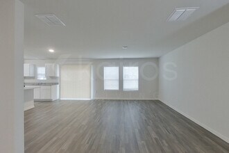 7159 Meroni Blvd in North Port, FL - Building Photo - Building Photo