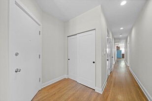 2335 N Kimball Ave, Unit 3409-3A Apartments