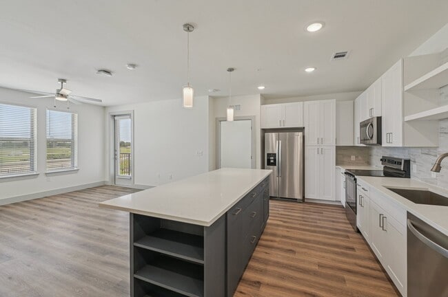 Soltra Firewheel in Garland, TX - Building Photo - Building Photo