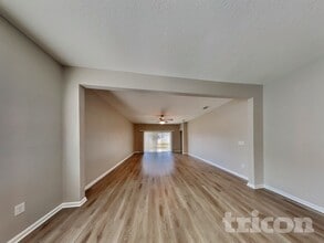 164 Bloomfield Wy in St. Augustine, FL - Foto de edificio - Building Photo