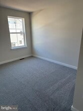 9 Barbine Wy in Bridgeport, PA - Foto de edificio - Building Photo