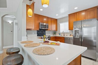 4746 Del Monte Ave in San Diego, CA - Building Photo - Building Photo
