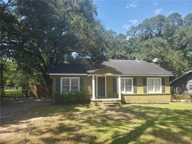 property at 5430 Greenleaf Rd
