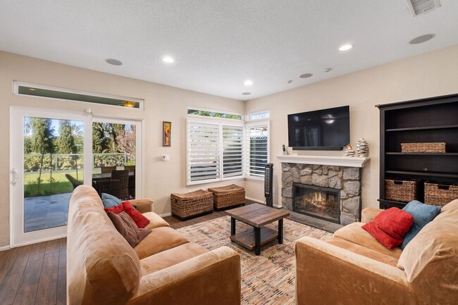 property at 20891 Porter Ranch Rd