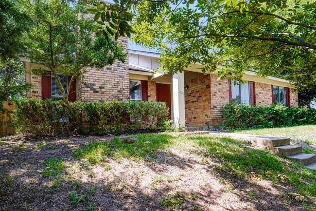 1741 Crystal Way in Plano, TX - Building Photo - Building Photo