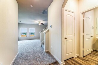 203 Drifter Dr in Newark, TX - Building Photo - Building Photo