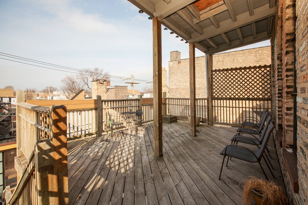 2716 W North Ave in Chicago, IL - Building Photo