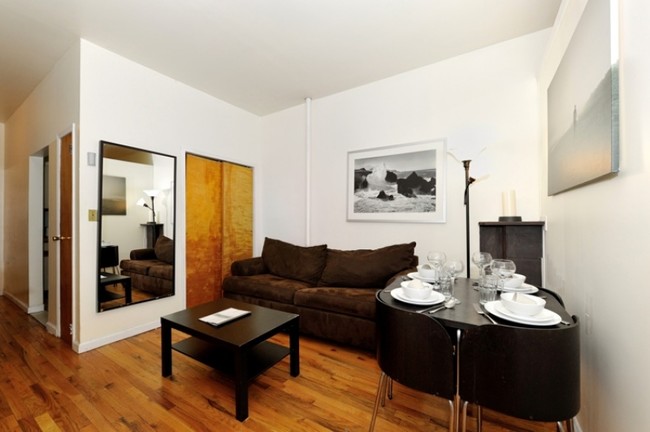 690 9th Ave-Unit -4R in New York, NY - Foto de edificio - Building Photo