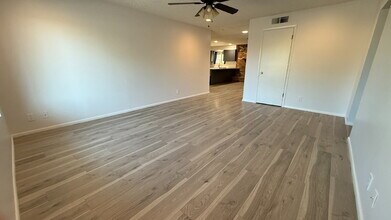 3707 W Alice Ave in Phoenix, AZ - Building Photo - Building Photo