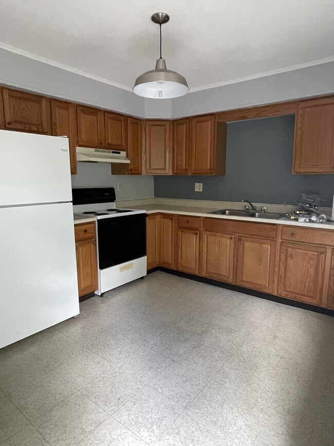 137 Pennsylvania Ave in Binghamton, NY - Building Photo - Building Photo