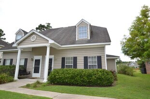 4846 Habersham Ln in Summerville, SC - Building Photo