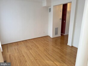 5901 Ewing Pl in Alexandria, VA - Building Photo - Building Photo