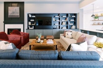 The Villas at Foxwood in Milwaukee, WI - Building Photo - Building Photo