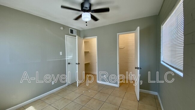 3041 E Proctor Vista in Tucson, AZ - Foto de edificio - Building Photo
