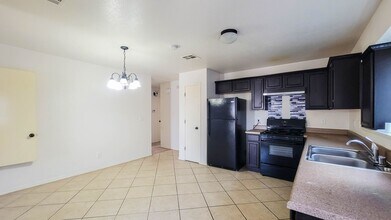 4720 Kiko A Fierro Dr in El Paso, TX - Building Photo - Building Photo