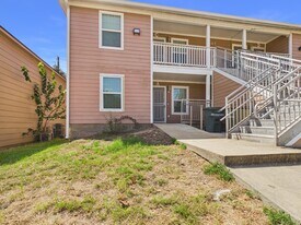 2007 Monito Way in Bryan, TX - Building Photo
