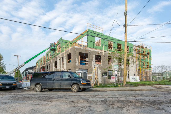 Quattro Condos in Cleveland, OH - Building Photo - Building Photo