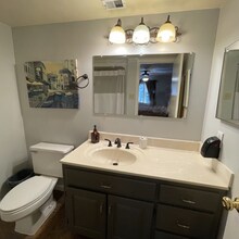 4006 Governors Square in Williamsburg, VA - Building Photo - Building Photo